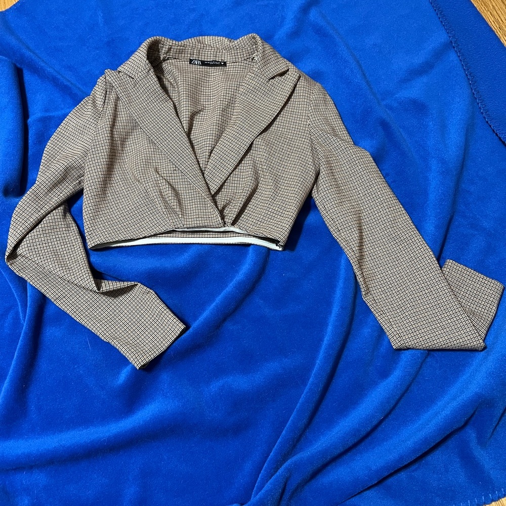 Zara cropped blazer top
